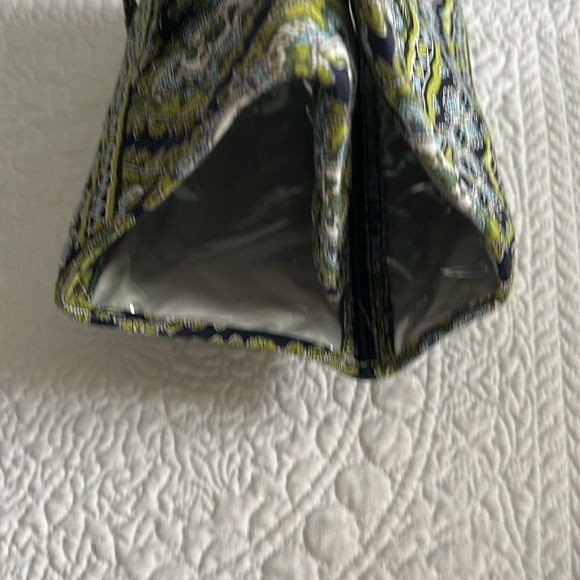 Vera Bradley Green and Blue Cosmetic Bag with Geometric Design - Picture 11 of 13